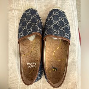 Gucci Honey Bee flats